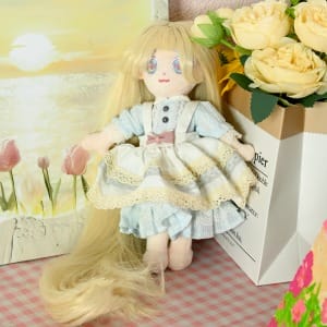 Dress-up Doll